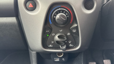 Toyota Aygo 1.0 VVT-i X-Play 5dr Petrol Hatchback